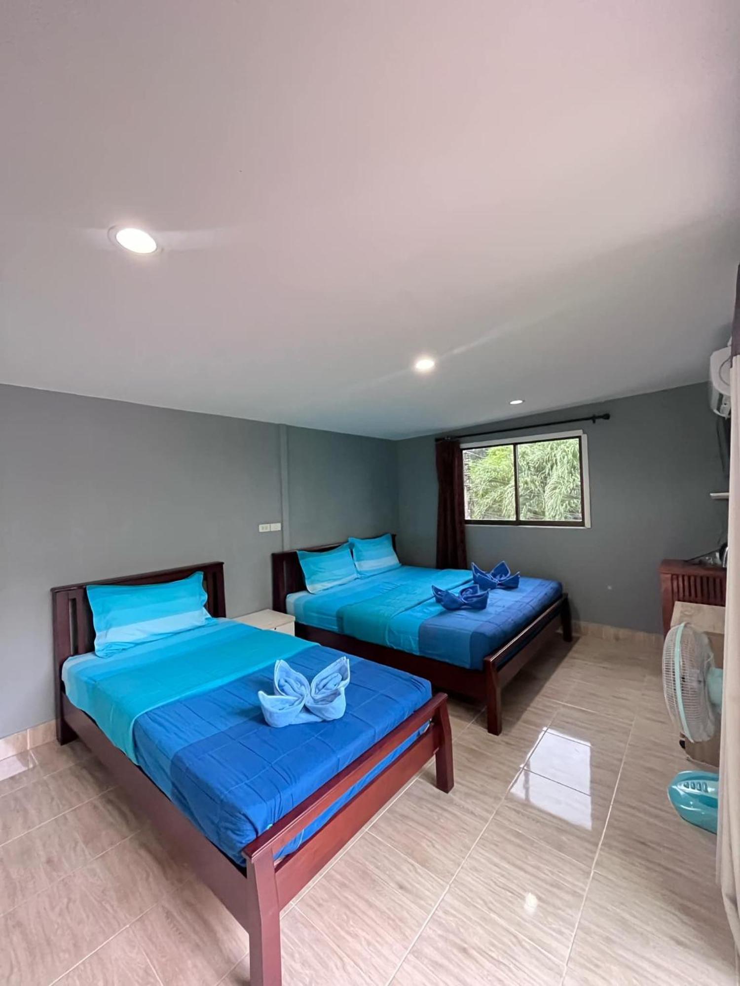 View Garden Resort Phi Phi Don Exterior photo